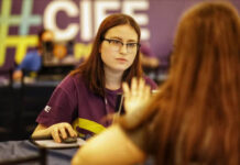 CIEE oferece mais de 8 mil vagas de estágio e Jovem Aprendiz na Bahia; saiba como se inscrever CIEE oferece mais de 8 mil vagas de estágio e Jovem Aprendiz na Bahia