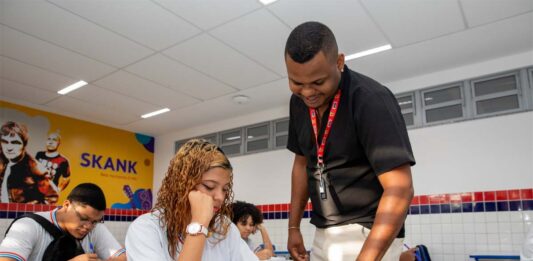 SEC está com inscrições abertas em Processo Seletivo com quase três mil vagas na Bahia SEC está com inscrições abertas em Processo Seletivo com quase três mil vagas na Bahia