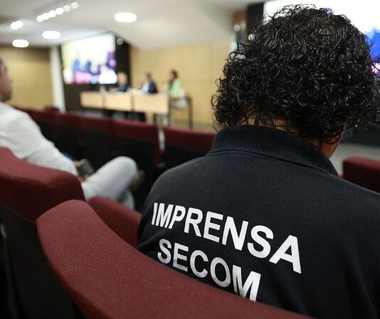 Governo da Bahia abre 21 vagas em processo seletivo REDA para a Secretaria de Comunicação Governo da Bahia abre 21 vagas em processo seletivo REDA para a Secretaria de Comunicação