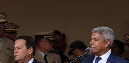 Governador anuncia concurso público para a Polícia Militar e Corpo de Bombeiros